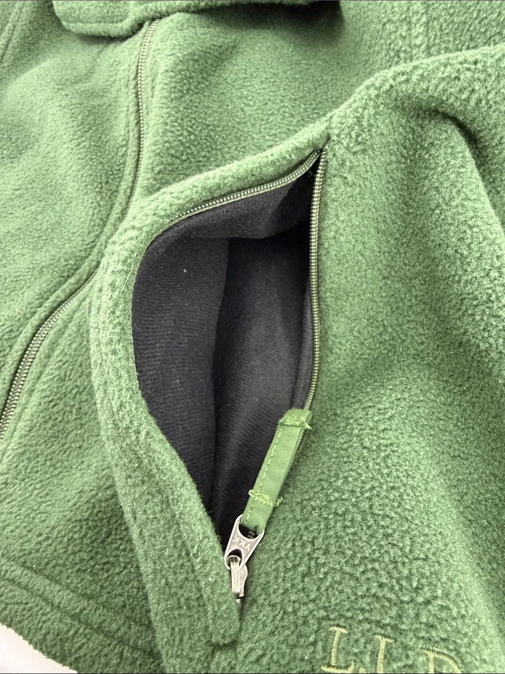 Vintage LL Bean Mens Olive Full-Zip Polartec Fleece Vest, Classic Layer, sz M
